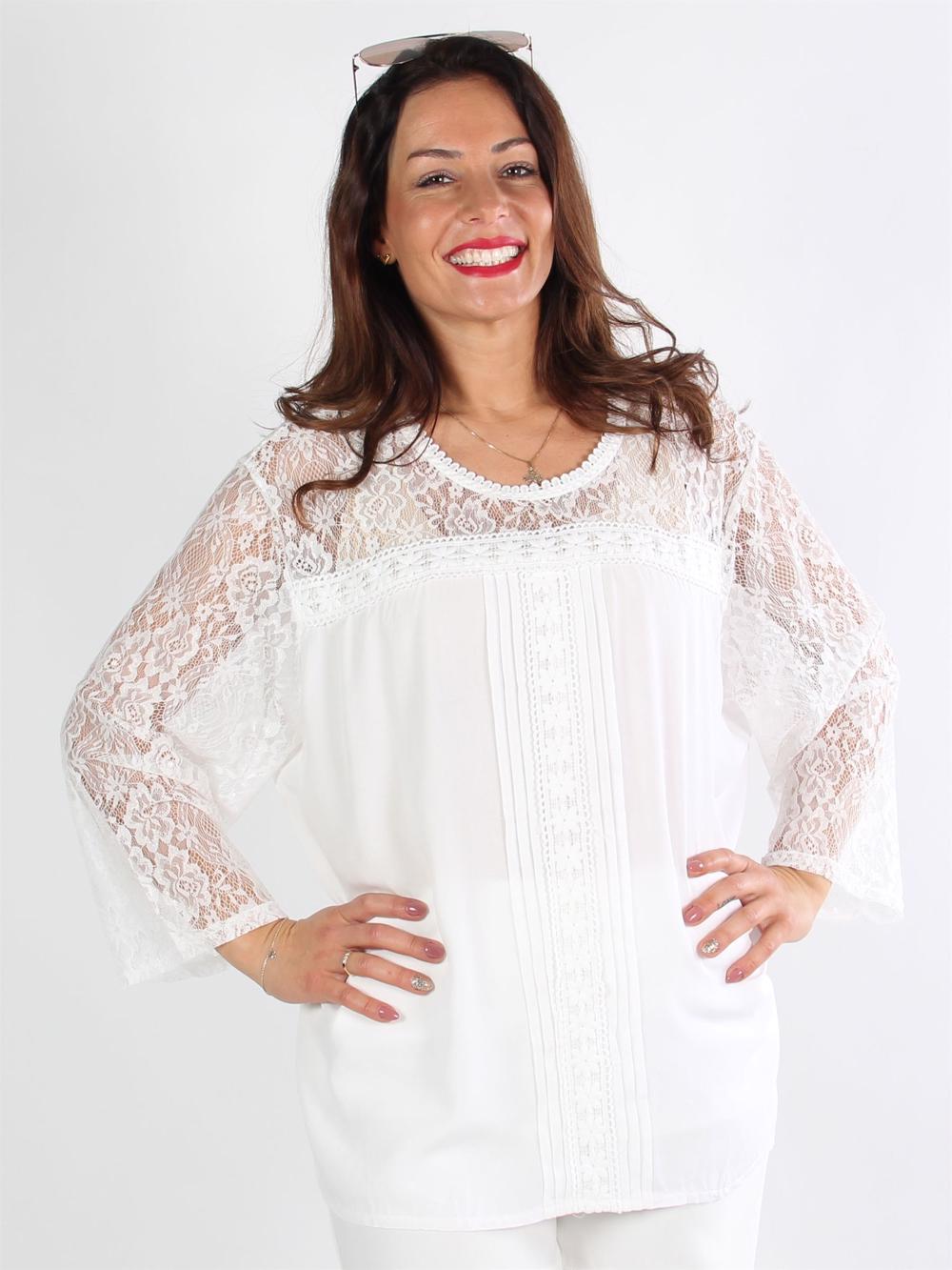 Lahore - Röd långärmad spetsblus med broderi